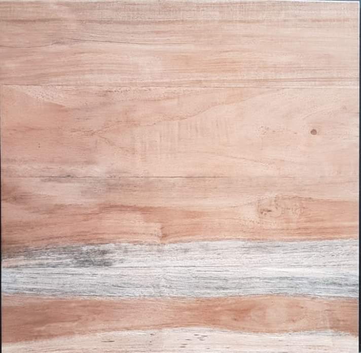 EUCALIPTO MARRON - 56x56 - 2,17 M2 - 1º - LOURDES